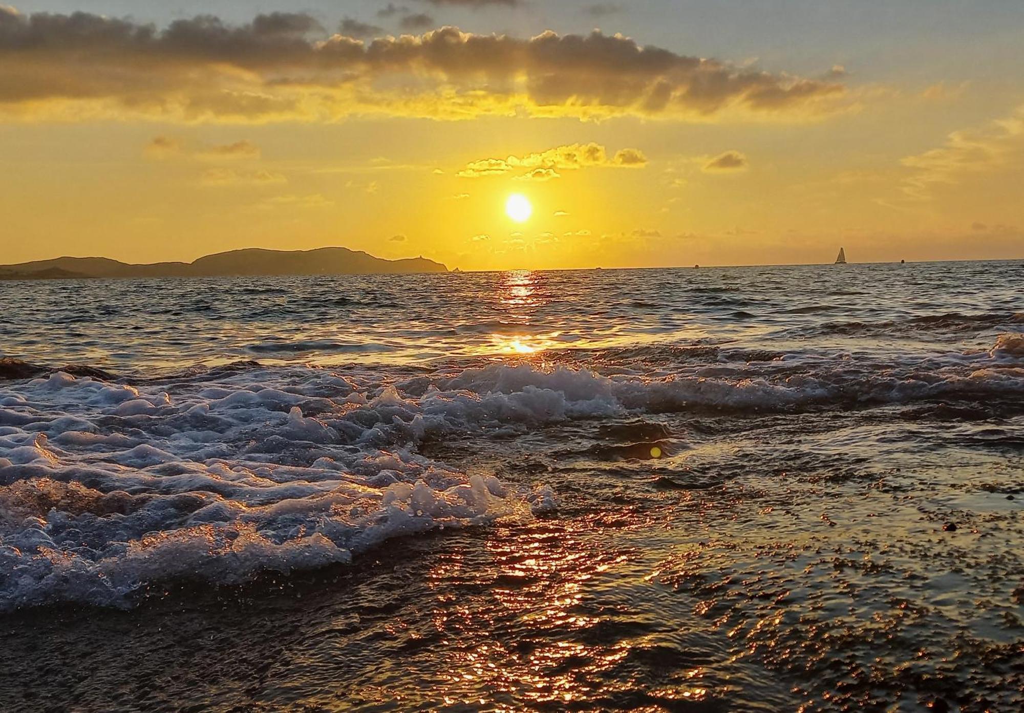 Ulvf U Libecciu ** Hotel Calvi  Luaran gambar